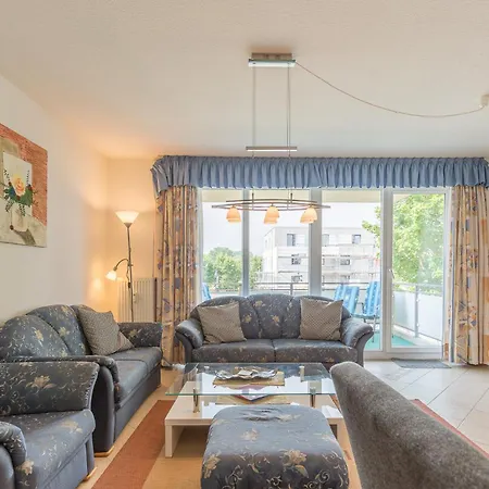 Haus Ostseeallee 18, 