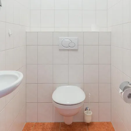 Haus Ostseeallee 18, 