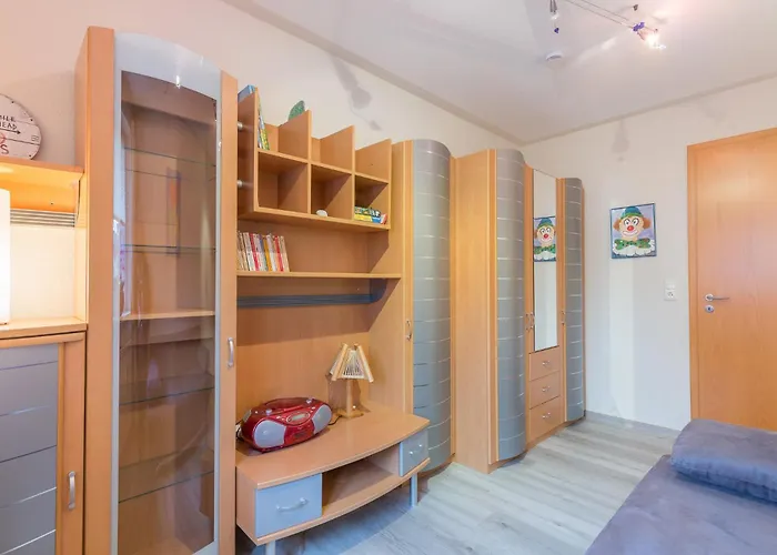 Haus Ostseeallee 18, &quotkuck 02&quot Apartman *